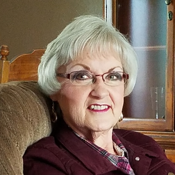 Meet your Posher, Rita - Picture 3 of 4